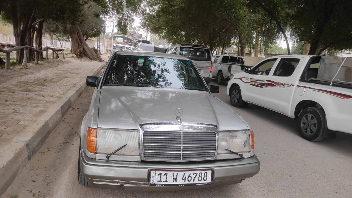 مارسدس دب للبيع اومراوس سعر 48 أو بيهة مجال قليل مكنة اوكير اوحداية أو تخم تايرات من الله سيارة جاهرة أو مكفولة مصبوغ الجمالية فقط سنوية 28 مشروع وطني رقم انكليزي مكان ابو صخير نجف رقم موبايل *********** النجف, العراق
