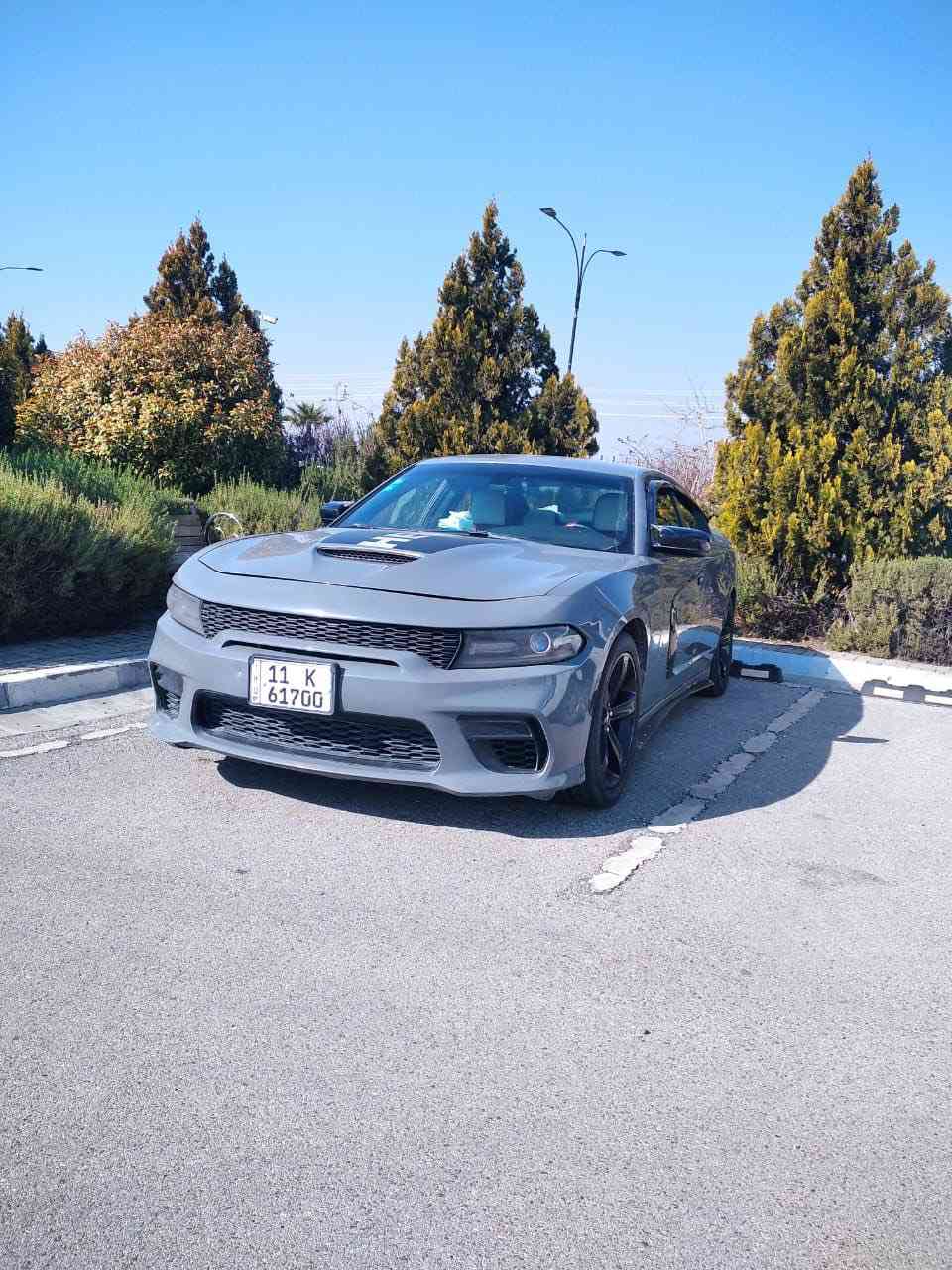 السلام عليكم جارجر موديل 18 امريكي فئة sxt                  بيع او مراوس  (حادثها بنيد فقط وباب اثر شخط بدون اي دواخل داخل )جلد عمل درجة اولى (ماشية 128 الف)  
رقم بغداد دولي جديد ب اسمي 
السعر 195 
للتواصل ***********
الخاص مغلق فقط اتصال
Ahmed A ALghanimi
