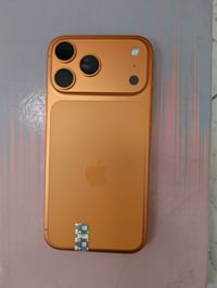 آيفون ١٧ برو ماكس • ٢٥٦ • بطارية ١٠٠