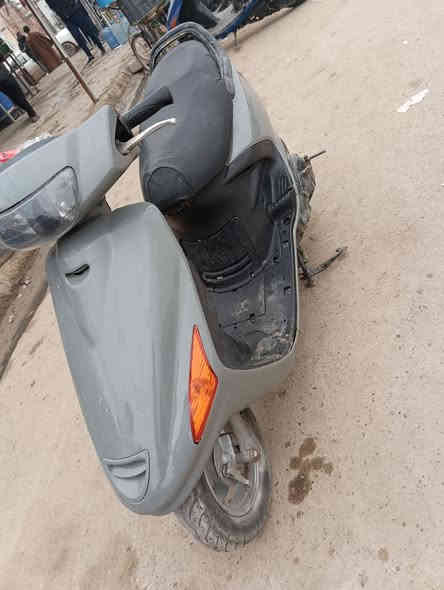 فراشه للبيع جديده سلف هندر كهربائيات كله شغاله شرط
السعر 350 بيه مجال 
*********** العنوان الديوانية قضاء الشاميه
