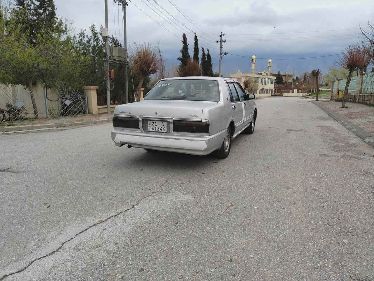 ***********
***********
ئەم سدریکە بۆ فرۆشتن مۆدیل2001 ڕەقەم سلێمانی سەنەوی تا 2027تازەیە بەناوی خۆمەوە هەزەی تازەیە پێشەوە لای سایەق یەک دەعمی بچوکی هەیە دەبڵی نەگرتوە کارەبایی هەموو ئیش ئەکات 
سعر29گەڵاو کەمێک مەعامەلە السليمانية, العراق
