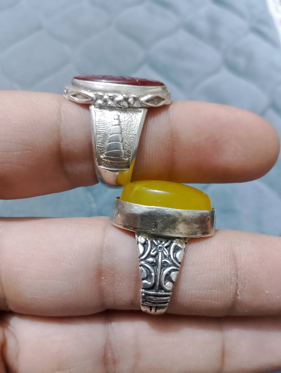 للبيع يماني شرف الشمس ويماني احمر فضه عيار 925 صياغه عراقيه مكاني بغداد البلديات شراي تعال خاص وادلل توصيل موجود كافه المحافظات العراق


**إذا كنت صاحب هذا الإعلان وتريد حذفه لأي سبب، رجاءا أرسل رسالة إلى الدعم الفني**