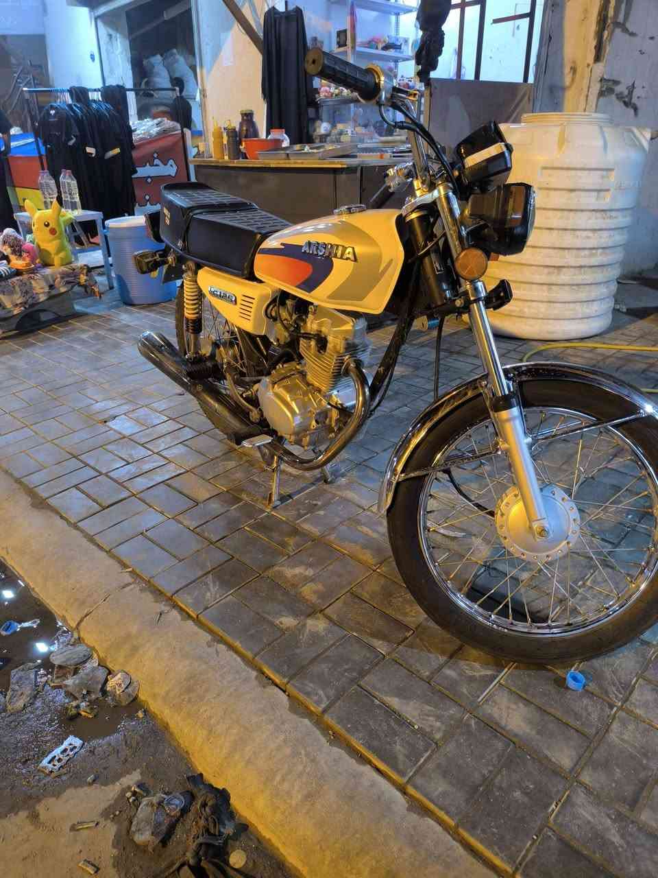 للبيع شلامجه وراق سكنر موديل 25 سعر 650 وبيهه مجال مكان كربلاء رقمي ***********
