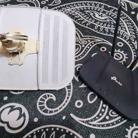 راوتر • ونانو • قفل