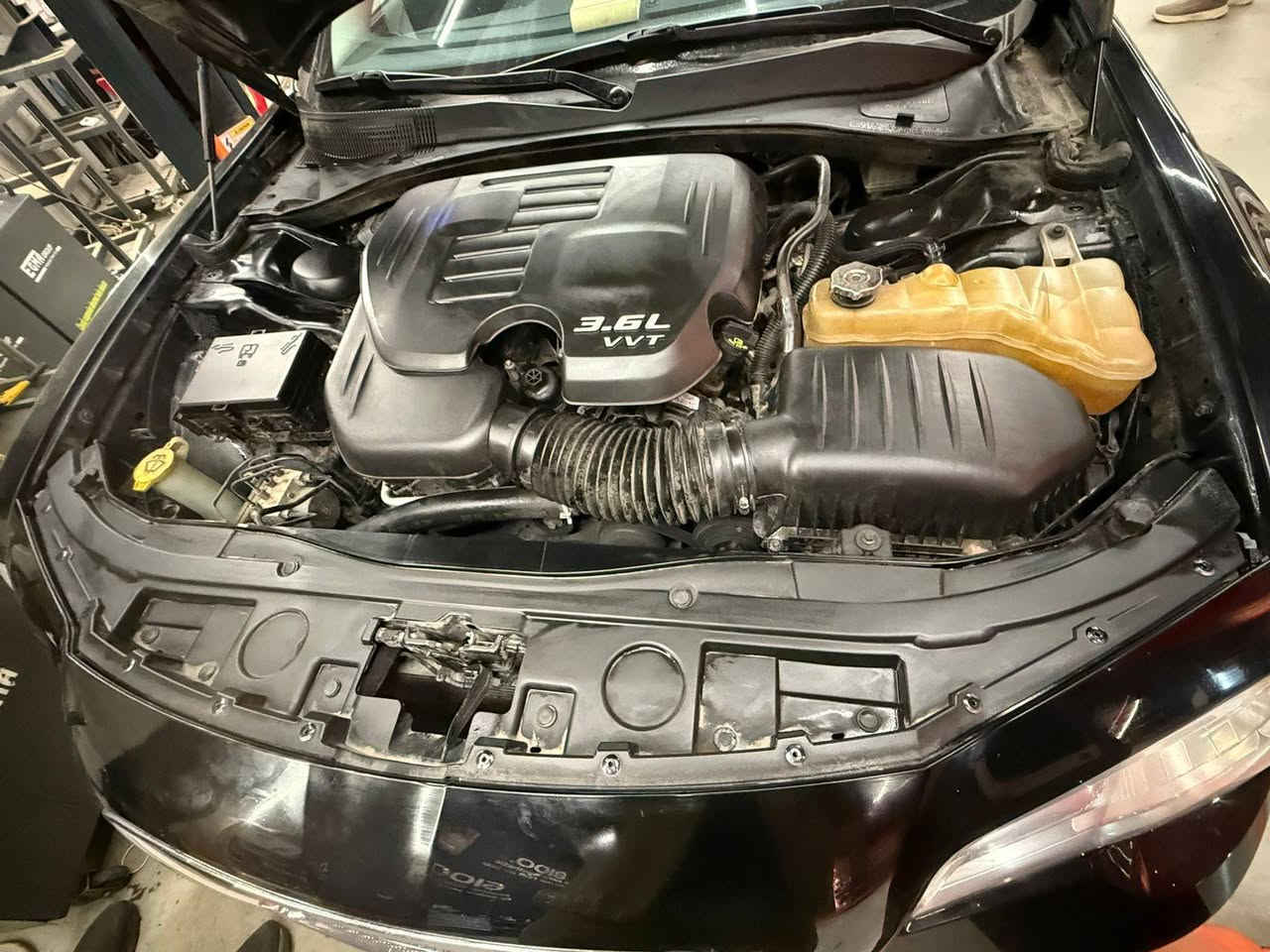 السلام عليكم
اوباما
موديل 2017 الفئه c فول مواصفات
بانوراما 
كشنات حضن 
برده خلفيه 
ويل مكسيكي أصلي 
محرك كير كتابه
كلين تايتل فقط بوارد بسيطه
بدون ايرباك
مكانهه بغداد الكاظمية
هزه سنويه جدد
***********
السعر 223 مجال بسيط
