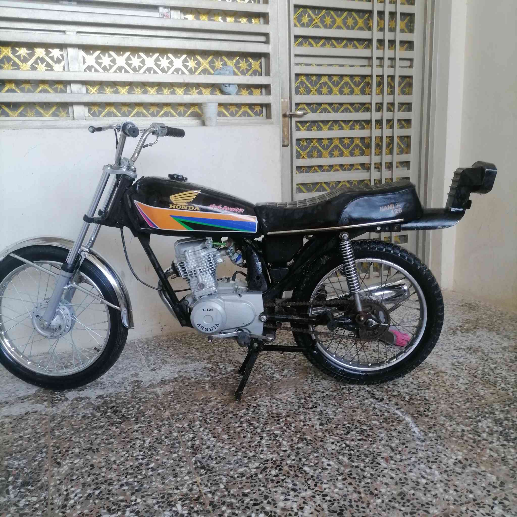 السلام عليكم دراجه ارشه كلك مكينه مفتوحة بوشه وبستم الدراجه فول شلعه ومعدل خير من الله السعر 300 قفل مكاني نجف حي الندأ شارع المكاتب متواجد خاص.. المو شراي لا يتعبني🤍


**إذا كنت صاحب هذا الإعلان وتريد حذفه لأي سبب، رجاءا أرسل رسالة إلى الدعم الفني**