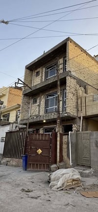 محلة ٦٣ • ٩٠م • ٦ غرف