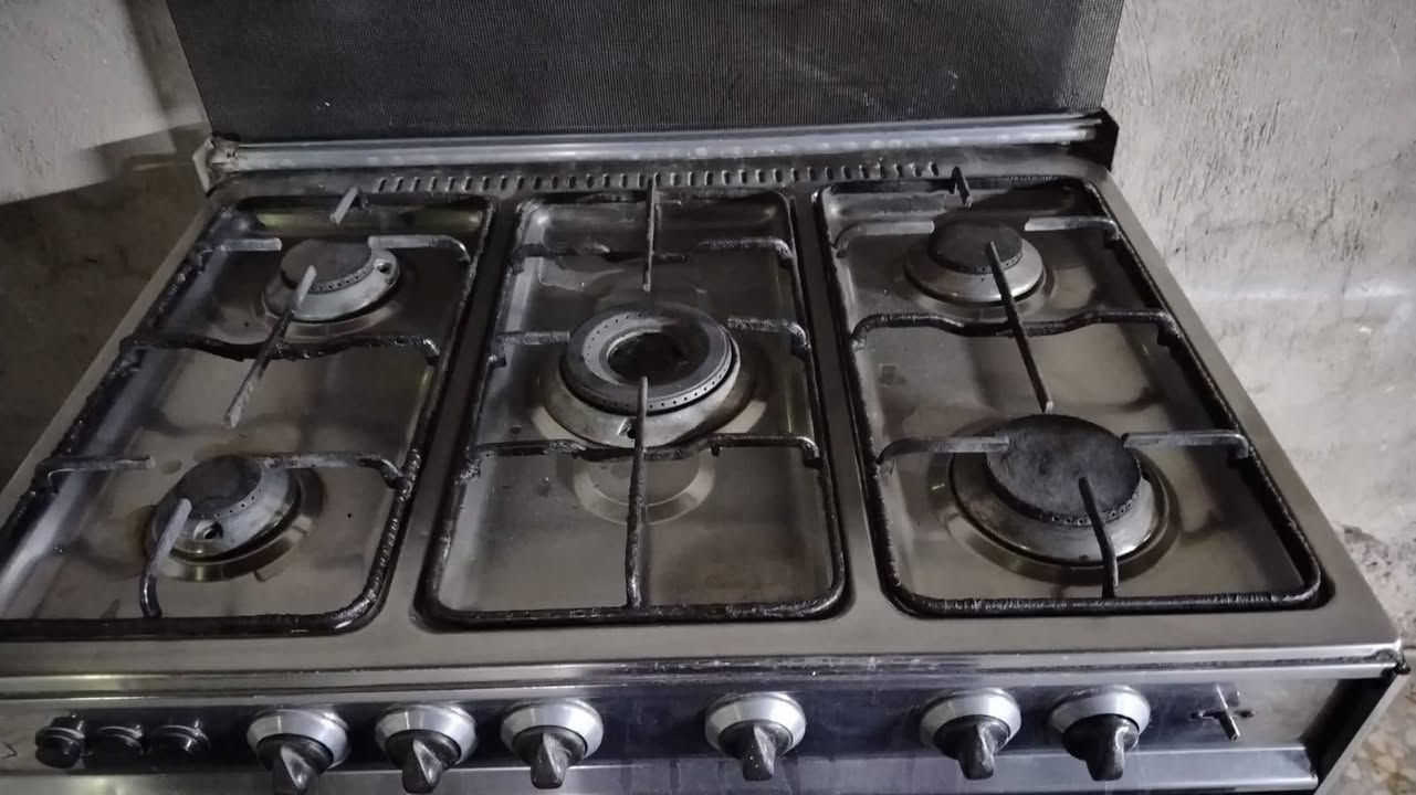 طباخ مستعمل نضيف يرادله تصليح ٦٠وبي مجال بصيط عنوان شارع فلصطين


**إذا كنت صاحب هذا الإعلان وتريد حذفه لأي سبب، رجاءا أرسل رسالة إلى الدعم الفني**