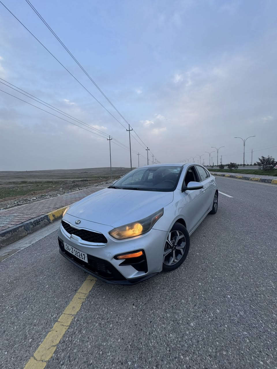 🚘  للبيع فورتي 2021
🛑 وارد امريكي  ماشية 100 mi
🛑محرك 2000 دوش غير مفتوح
🛑كير سيفتي بلادي غير مفتوح 
🛑تحديد مسار + سياقة آليي 🚳 عند ا
🛑كامره دوراه  
🛑شاشة لمس 
‏🛑‎فول تحكم ستيرن
🛑كروز مثبت سرعه 
🛑منافذ Usp /Aux /12v
‌🛑شاشه ظبط بل دشبول
‌🛑نظام ABS/مانع انزلاق
‏🛑‎ویل کب كروم 
🛑ضربتهه بونيد مبدل بدون دواخل لغد شاصي مكفول فقط
🛑رقم دهوك سنويه غير ساقطه 
🛑تحويل او وكاله حاضر 
🛑السعر 139 بيه مجال حك الجيه فقط  للاستفسار  
مكان سياره موصل حي فلسطين قرب جامع الرشان
***********
