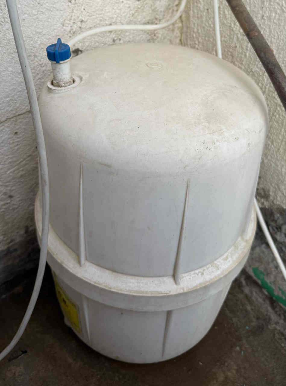 بيع مستعجل
فلتر ماء ارو اصلي نظيف جدا بسعر مناسب
المكان النجف حي المهندسين
رقم التلفون ***********
