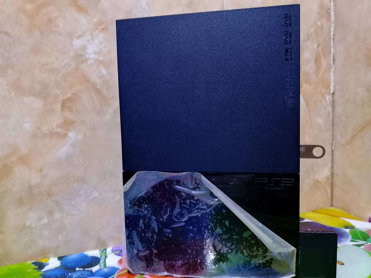 سلام عليكم ورحمه الله وبركاته 
بلايستيشن 2 نظيف كامل ملحقات أصلية 
يحتوي على فلاش حديد غير قابل للكسر يحتوي على (58) لعبة قوية 
يحتوي على ميموري خزن 8GB ياباني أصلي 
جهاز نظيف كامل مكمل شخط مابي وحتى چيس الشركة بعدة عليه 
السعر 70 الف مع التوصيل 💙🌹


**إذا كنت صاحب هذا الإعلان وتريد حذفه لأي سبب، رجاءا أرسل رسالة إلى الدعم الفني**