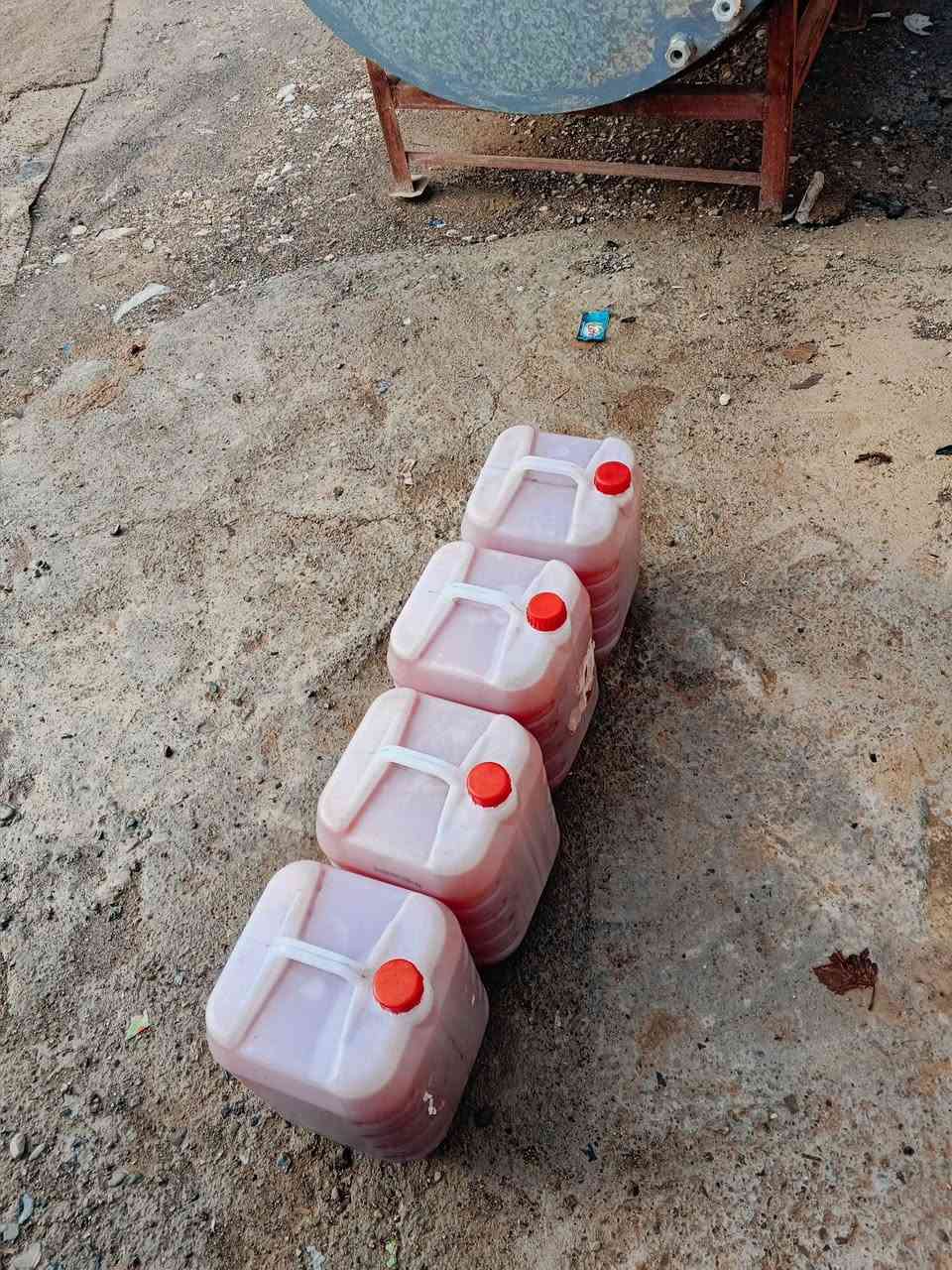 زایی بۆ قاپشۆردن و شوتنی دوکان و ماڵان دەرەجەیەکی زایی بەشەرت تاقی بکەرەوە بە دڵت نەبوو بیگەرێنەوە گەیاندنیش خۆراییە بۆ سلێمانی ***********
5لیتری بە 2.5 هەزار
11لیتری بە5هەزار
16لیتری بە 7و نیو السليمانية, العراق
