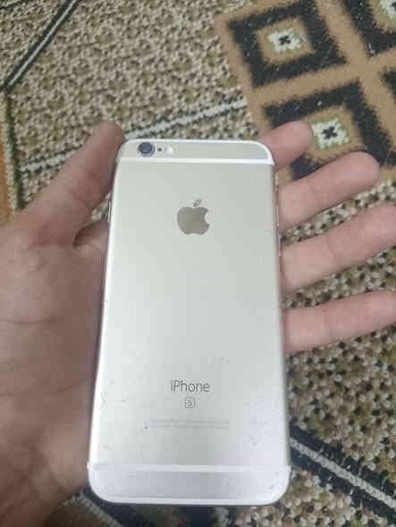 ايفون 6s الذاكره 64 البطاريه 92 مبدل شاشه اصليه بيها فطر بسيط ممأثر الجهاز نضيف السعر 45 وبي مجال المكان بغداد مدينه الصدر ***********

