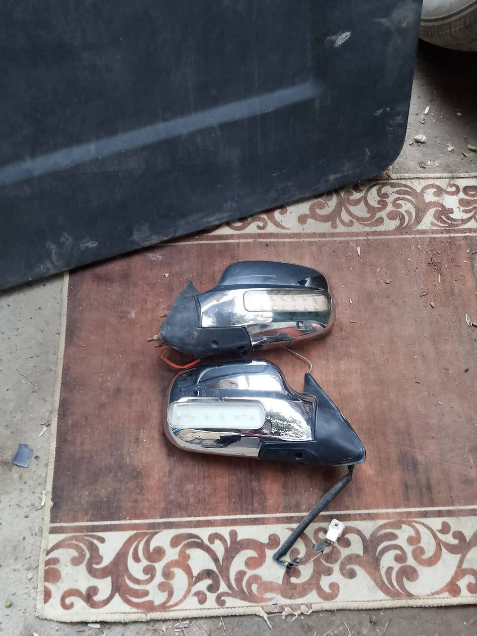 السلام عليكم زوج مري فتون اخو جديد سعر 35 بطانه جنطه خلفيه اج وان عدد 4 سعر وحده 30 تك مازدا صفحه السائق بلاديه سعر 25 ويل عادي حجم 15 فتون بلادي سعر 35 مكان بغداد قرب تقاطع درويش اي ستفسار ع رقم ملاحظه خاص ماعندي ***********
