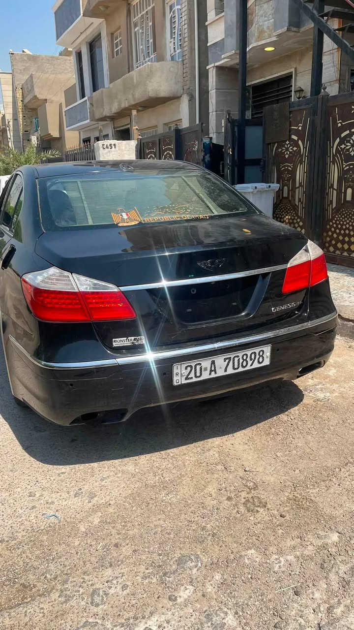 جينسيس g80 2012 رويال " الملكية "
V8 5.0
وارد امريكي ضربة بالجاملغ مال سايق 
ماشية 162الف 
فول فول مواصفات و حتى الشاشة البلادية موجودة و غراضها موجودة 
السيارة كير و محرك كفالة تبريد ثلج
بيها ملاحظات كهربائية بسيطة
تحويل مباشر بأسمي رقمها ديالى مشروع وطني 
مصفرة غرامات 
السعر 90$ قفل ماكو هيج سعر على هيج مواصفات


**إذا كنت صاحب هذا الإعلان وتريد حذفه لأي سبب، رجاءا أرسل رسالة إلى الدعم الفني**
