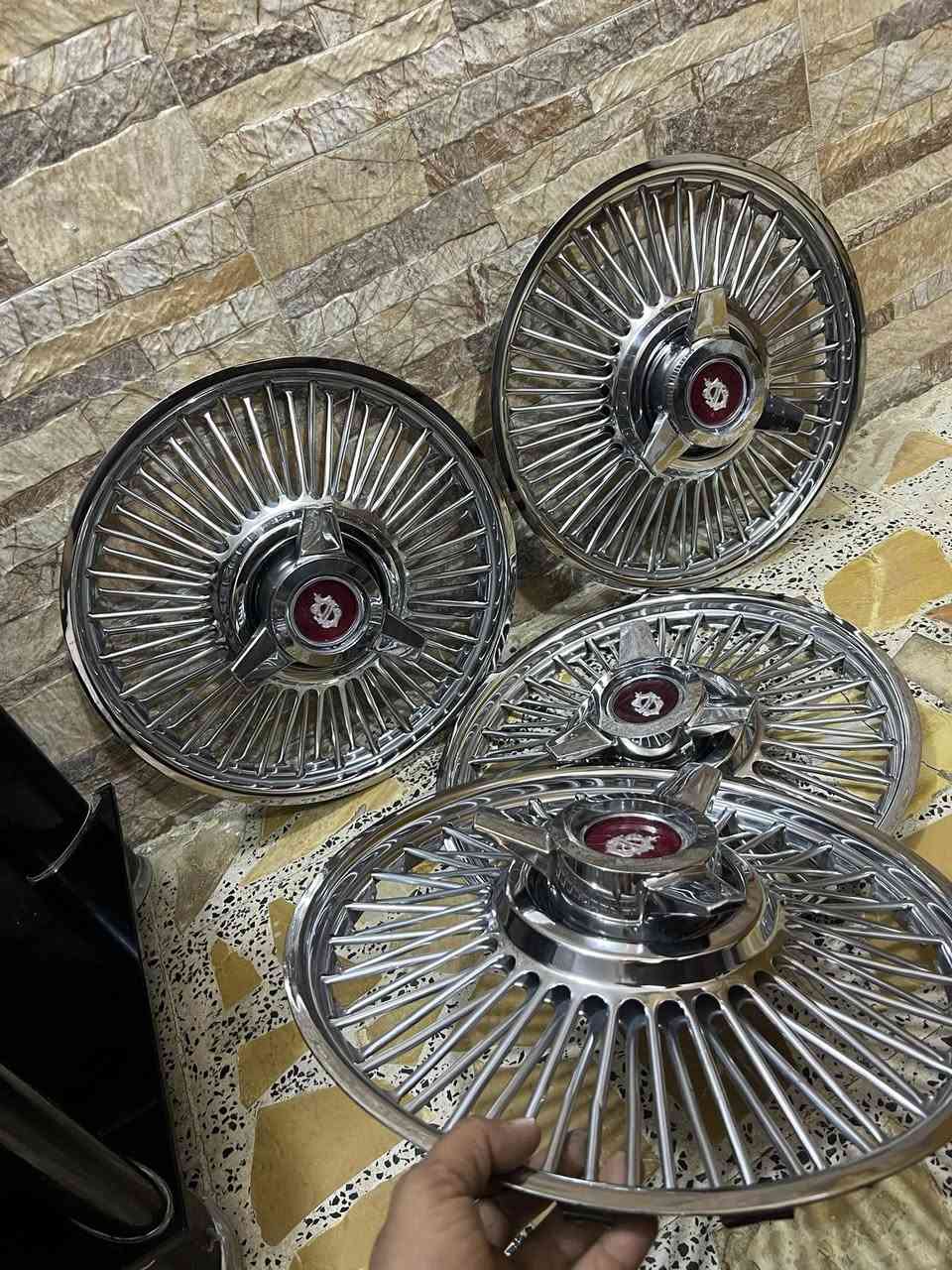 السلام عليكم تخم كبات حجم 14 كلاكسي للبيع مكاني بلديات ***********
