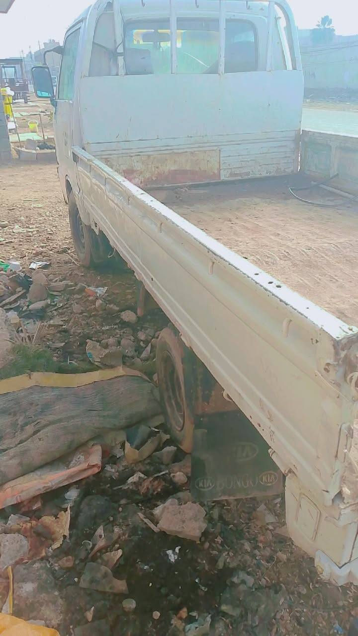 سلام عليكم سياره بنكو للبيع مديل 1994 سنويه عضم عاج بس اني ابيع كوم حديد ماندل راعيه سياره كايمه سعر 18 ورقه وبيه مجال مكاني الحسينيه الراشديه خاص ماعدي اليريد يتصل عله رقم ***********
