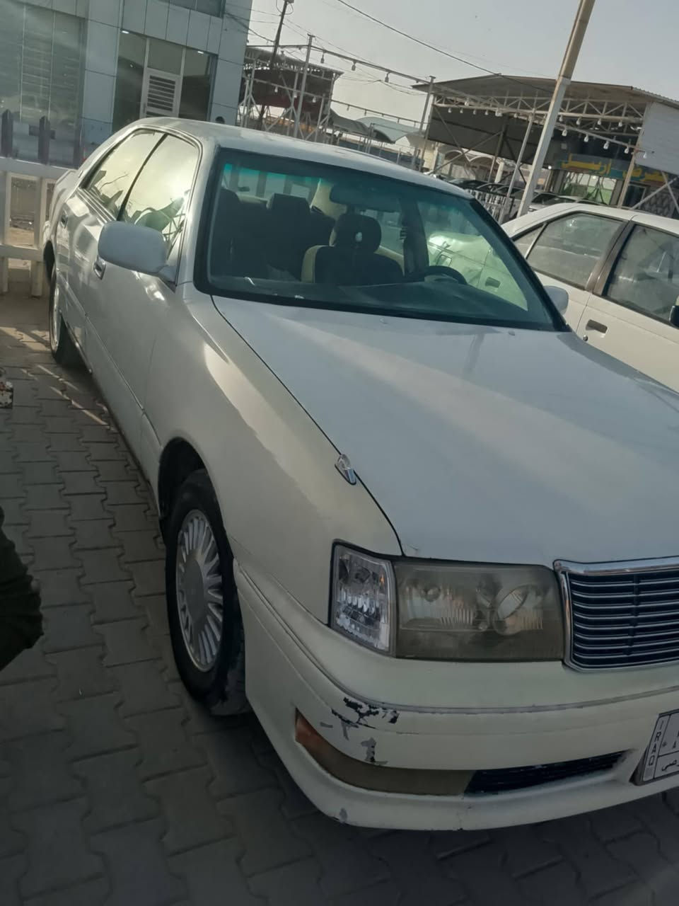 سلام عليكم فلات مكفوله من كص ونقل جثه بيه وجاملغ وره مضروب ومصلح على بارد رقم انبار مداور ثاني يوم السعر 82وبيه مجال مكاني كوفه حي ميسان رقم ***********
