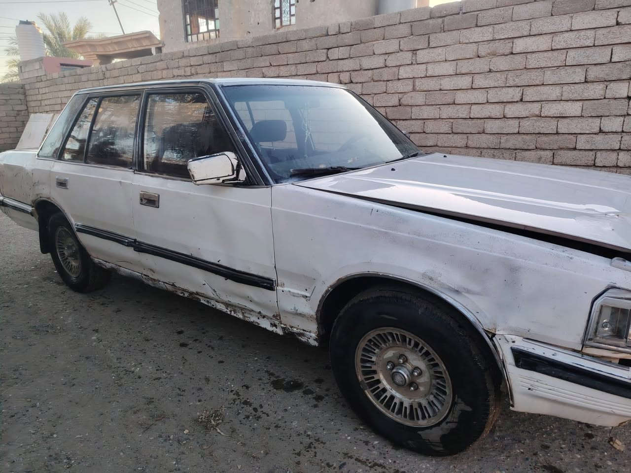 السلام عليكم سوبر 85رقم صلاح الدين الماني  سنويه  بعده مو نافذه شراط التحويل  كير محرك بطه شرط كهربايات كلها شغاله كيجات اشير ليتات رباعي كاله  تيرات صدر كلو جديد بور كالو شغال وال كشر شوف العين سياره شرط التحويل مكانه بيجي ‏‪***********‬‏ السعر 30وبيه مجال مكلف بال نشر ‏‪***********‬‏
