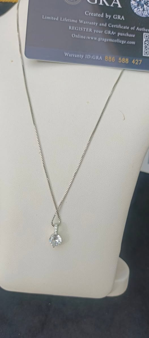 قطع موزنايت وسوارفسكي القطع فضه اصلي كل قطعه كارت وباركود


**إذا كنت صاحب هذا الإعلان وتريد حذفه لأي سبب، رجاءا أرسل رسالة إلى الدعم الفني**