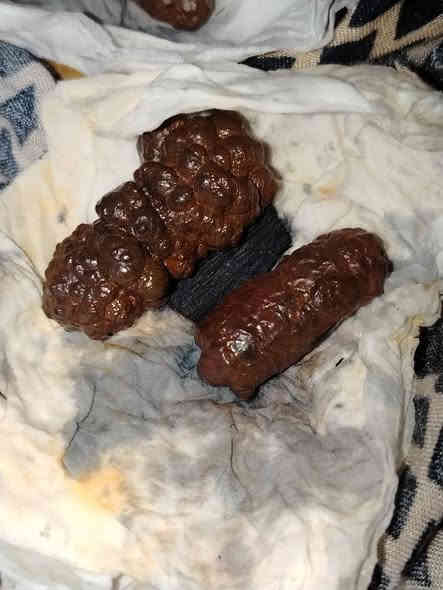 كلمن وسعره المحابس على 50 اي شي يعجبكم المراسله خاص او واتساب ***********
