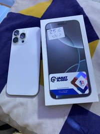 للبيع 16 برو ماكس..دبل خط اكرر دبل خط..بطارية 100 عدد الدورات 155سعره ...