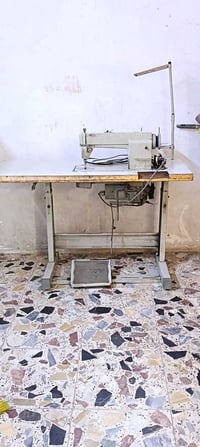 مكينة صناعية • مكينة خياطة • للبيع