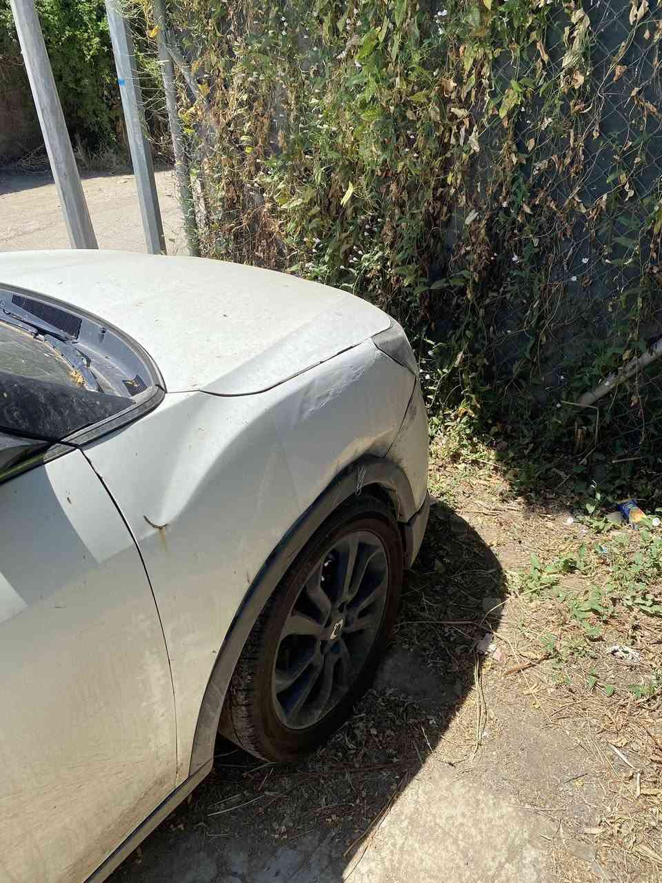 سانك يونك تيفولي  مواصفات خاصه  كير عادي ٧ نمر بصمة ابواب بصمة تشغيل كشنات جلد تدفه تبريد تحكمات ستيرن موديل ٢٠١٥ سيارة بيها حرق بسيط سعر 50 وبيها مجال ابيعها على وضعها سيارة موجودة بالموصل صاحبها الشرعي من الموصل رقمها دهوك  

لتواصل ***********
