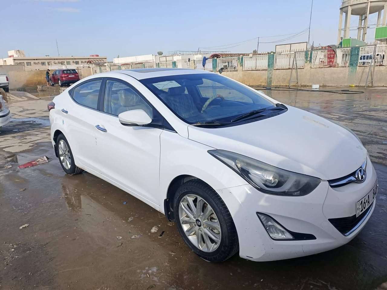 بسم الله الرحمن الرحيم
النترا وارد خليجي ابيض رقم انكليزي سنويه لل 30 باسمي موديل 15 فول عدى البصمه مكينه 1800 مامفتوحه مكينته مكفوله كفاله عامه ماعدى شبر بارد يم قبق البانزين و 8 لو 9 رصعات حالوب خفيفات بالجنطه والقماره مكانه ديوانيه
السعر 133 مع المجال 
للاتصال ***********
