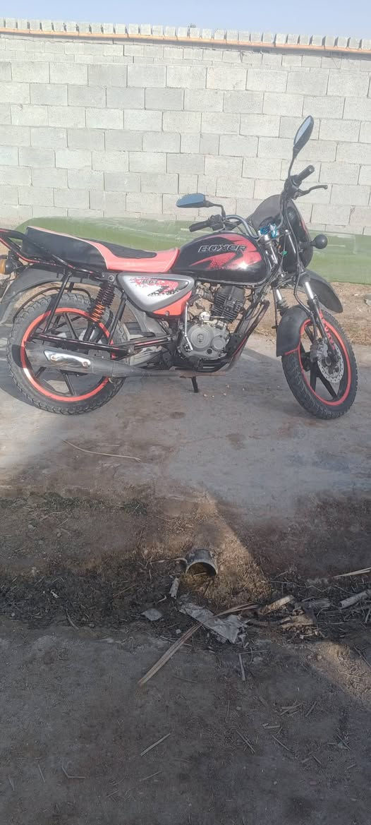 السلام عليكم دراجه موديل 21 للبيع دراجه اوراق دراجه كفاله ما مفتوحه سعره 1,300,000 وبيها مجال مكاني القرن الثغر رقمي ***********
