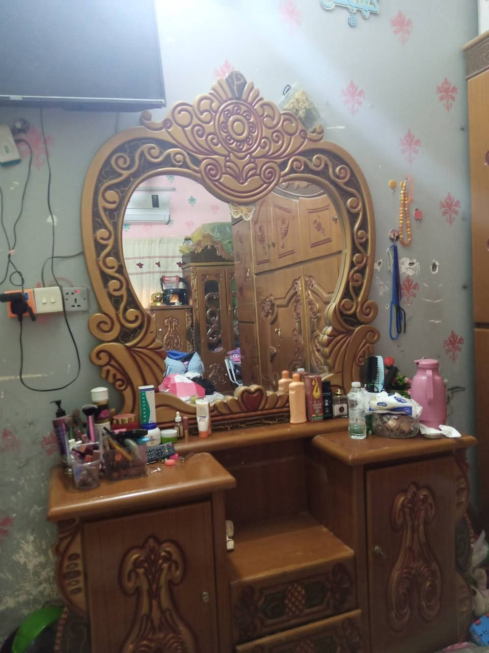السلام عليكم غرفه اخشاب جدا نظيفه ماخذتهه بملونين ونص بسبب نقل اريد بيعها بخمسميه وخمسوعشرين


**إذا كنت صاحب هذا الإعلان وتريد حذفه لأي سبب، رجاءا أرسل رسالة إلى الدعم الفني**