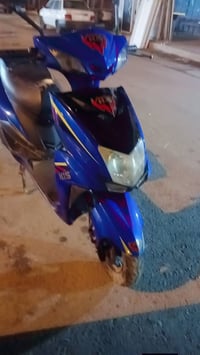 دراجه شحن سكنس تحتوي عله 5 بطاريات نص عمر سعر 350 بغداد قريب عله زعفرا...