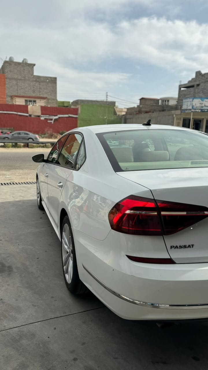 باسات ٢٠١٩ فول موصفات
سلايد 
رادار ( خلفي و امامي ) 
كوشن جلد ( تدفئه) 
نقطة عمياء 
بدون صبغ بس ( شبر جاملغ و باب النفر ) 
گير و مةكينة بشرط ( ما مفتوح ) 
رقم تلفون ***********
