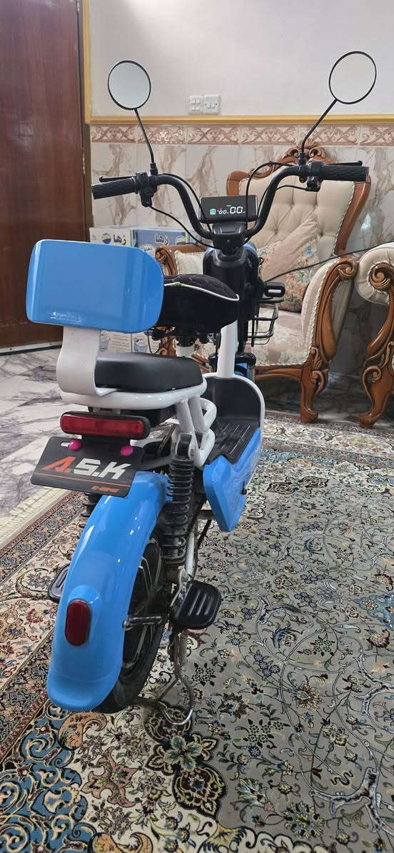 دراجه شحن نظافه فول بدون اي خلل او عطل او تبديل دبل بصمه استخدام قليل جدا السعر ٢٧٥ المكان بالكوت  للاستفسار اكثر التواصل ***********
