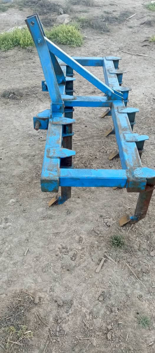 السلام عليكم خرماشه للبيع مترين 11سجه مكفوله من كل شي نضيفه مشتغله قليل على وضعها لا كسر ولا لحيم مكاني الديوانيه قضاء الشنافيه السعر 500 وبيها مجال للاستفسار اتصل ***********
