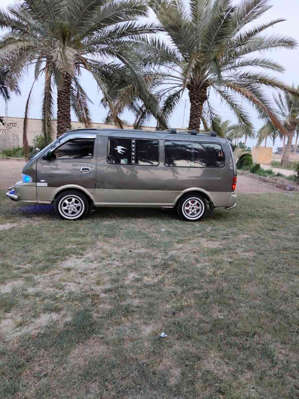 بريجو للبيع سيارة موديل 99سيارة كفالة عامة سيارة بلادية علئ وضع الشركة تبريد  كير محرك اكسن تخم تاير سيارة علئ وضع الشركة سيارة بسمي مصفرة هية وغرامات  سنوية 29 سيارة مامشتقلة عبرية حتئ دوشمة مال شركة ***********

