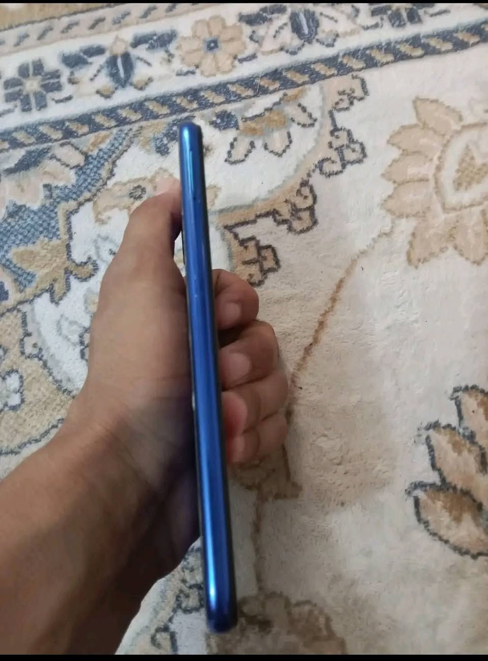 Redmi Note 7 موبايل جديظ ويخبل فقط ضهر ب خمستالاف يصير الضهر يدعم امنيه كلشي شغال الحله ابو. غرق ***********
