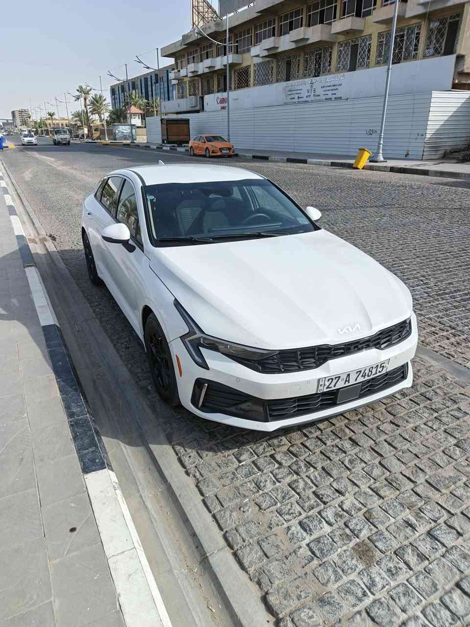 للبيع Kia K5 موديل 2025 زيرو
محرك 2500 وارد أمريكي 
السياره زيرو ماشيه 4 ميل قابل للزياده فوول عدا البانوراما
السيارة رقم شهداء ووكالة عامة باسم المشتري مباشرة ✅
استعمال خفيف جداً ونظافة فول،  الضربه موضحه بالصور بدون تبديل اي قطعه 
السعر: 210$ قابل للتفاوض للاتصال ‏‪***********‬‏
المكان :ذي قار
