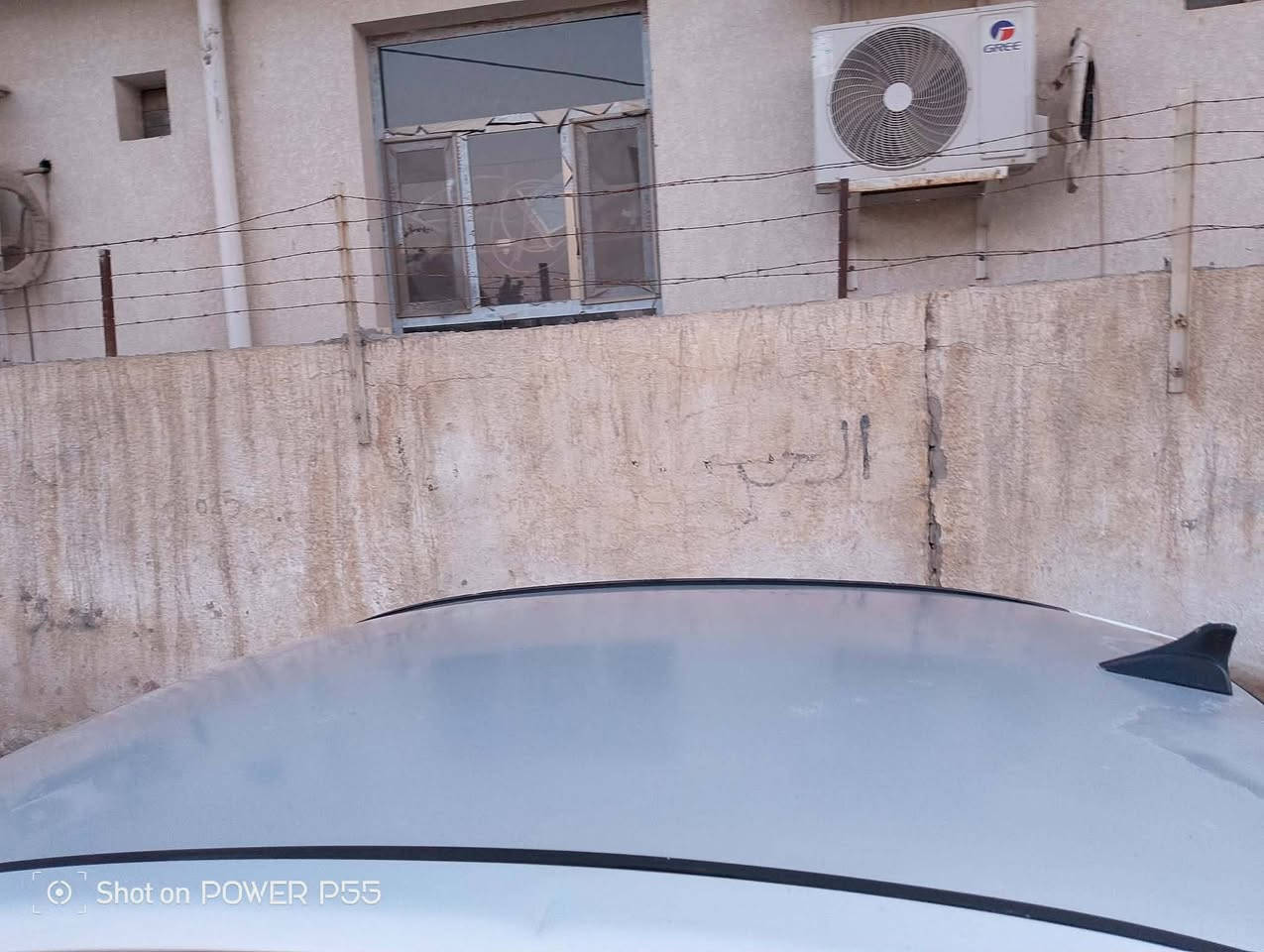 سوناتا 2009
محرك كير مكفول جديد 
حجم المحرك 2000
وارد كوري 
مكفوله من  الصبغ والحادث
وجود طخات بسيطة وتكحيل 
الاستفسار ***********
