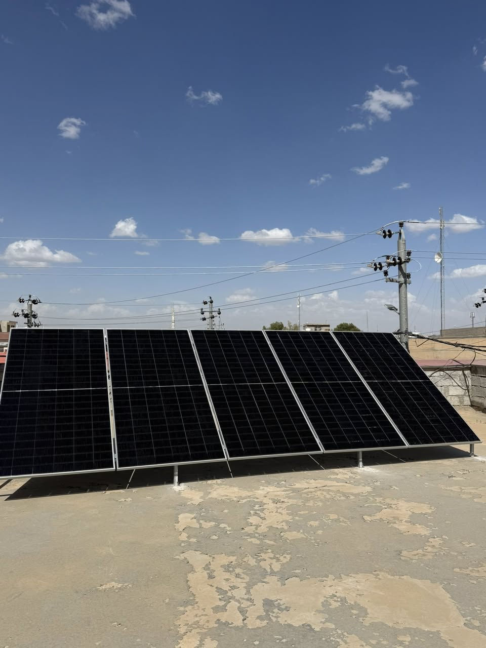 منظومة تجمع القوة والامان والراحة ⚡️
من افضل الشركات العالمية 🔋
تم تنصيب منظومة متكونة من (10A) ليلي ونهاري ⚡️
1-انفيرتر Deye حجم 6kv ضمان خمس سنوات
2-الواح حجم 620w ضمان 15 سنة
3-بطارية شيساج حجم 10kw ضمان خمس سنوات 🔋
4-بورد حماية متكامل 💡
5-حديد مغلون ضد الصدآ

يتوفر كادر هندسي متميز لنصب وصيانة المنظومات 👷🏻‍♂️

للاستسفار زيارة المكتب 📍
ديالى - خانقين - دارة كونارة - الشارع التجاري 
للاتصال ☎️
*********** م.عبدالرحمن
