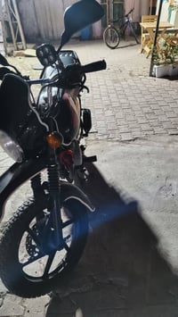 بوكسر رقم وسنويه مديل 22 دراجه خير من الله مرتبه وحلوه وشوفت عينك ما ب...