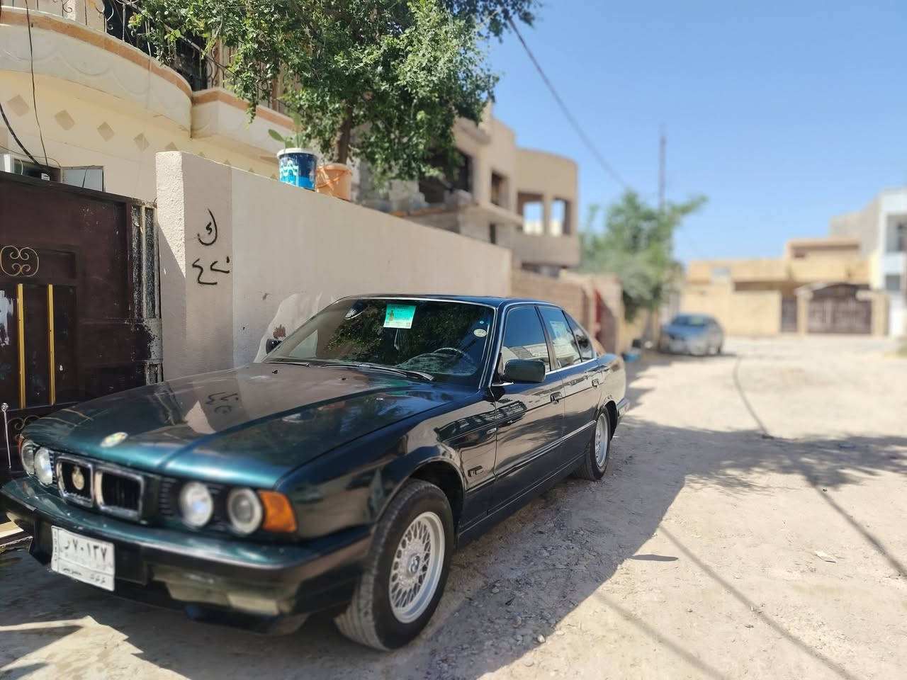 سلام عليكم ٥٢٥ كيرمحرك صقر ٢٨ كير عادي شرط موديل ٩١ تخم تاير جديد صدر جديد تبريد تلج❄️ مكفولة من حادث كهربائيات كلها شغالة سنوية ل٢٨ تحويل مباشر سيارة نضيفا السعر (($٥٠))وبيها مجال قليل مكان تكريت بيع فقط ***********
