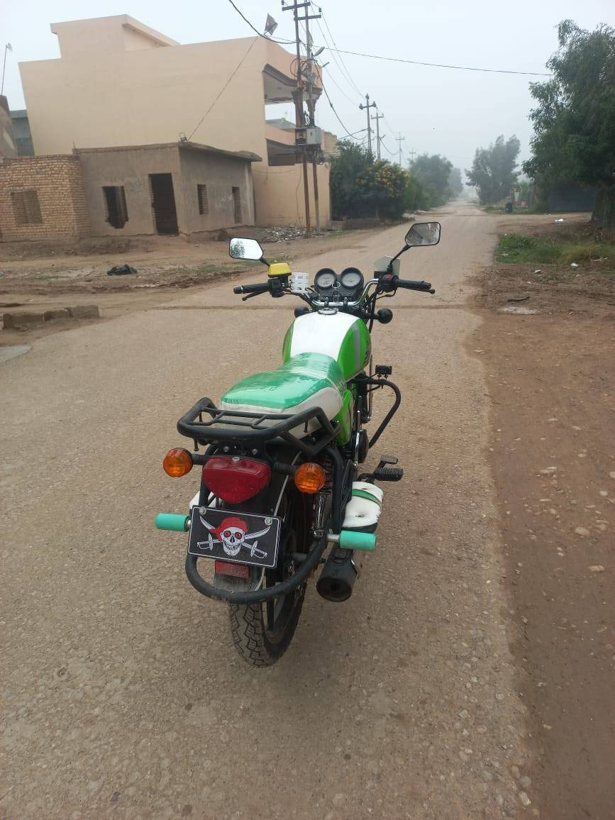 دايوان ٢٠٢٣ سكنر دراجة جديدة ونظيفة مابيهة نقص مكاني ديالى-قضاء المقدادية سعر ١١٥٠ بيهة مجال ***********
