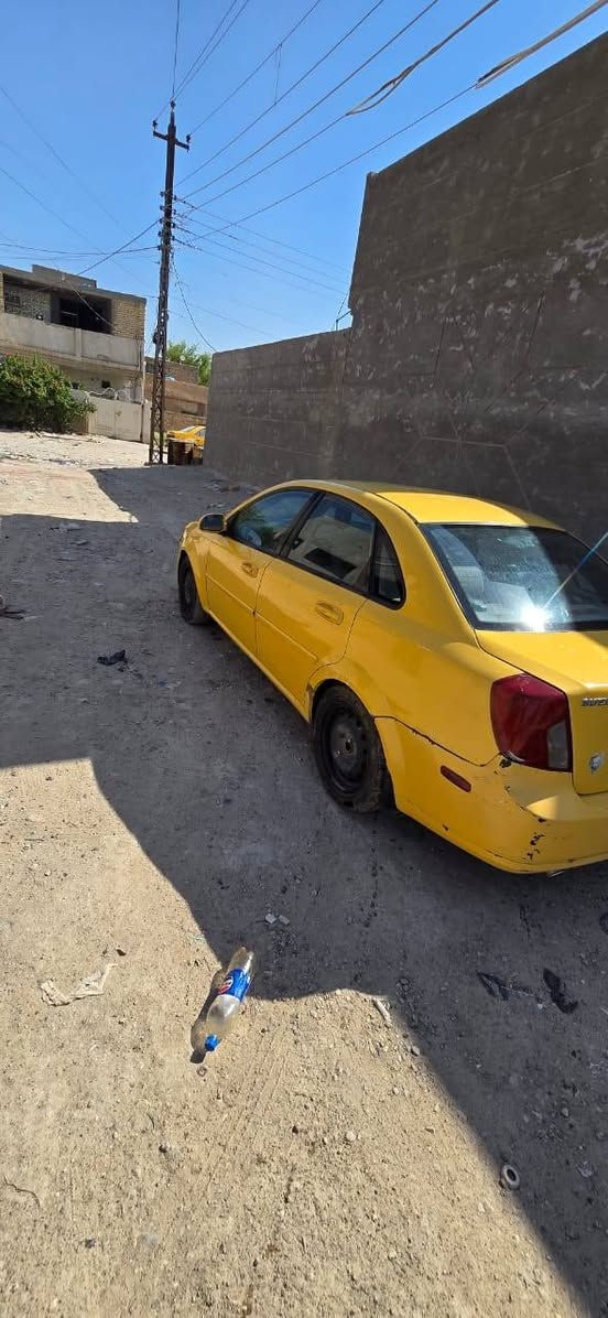 سوزوكي فورنزا موديل2008
تبريد شغال 
محرك وكير مابي شي وتخم تاير جديد 
السعر40وبيها مجال بسيط
***********
