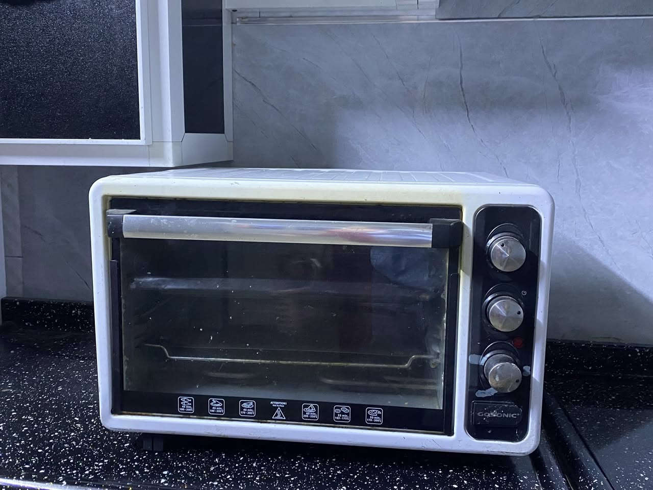 اوفن للبيع فول نضافه //واتساب //***********
