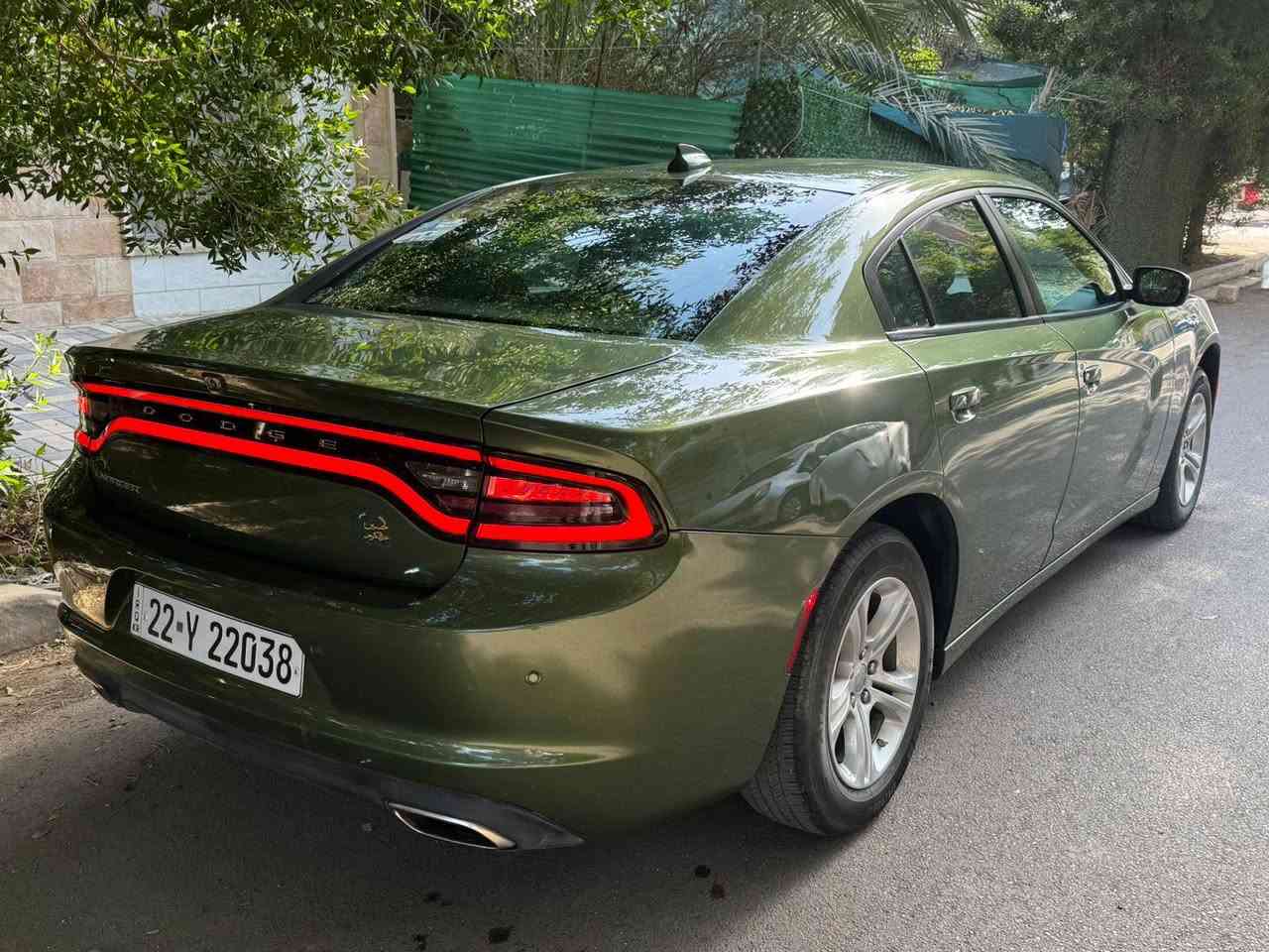 السلام عليكم
للبيع جارجر SXT 2023 أصل لون أخضر 

2023 Dodge Charger, SXT

3.6L, 6 cyl., 292HP

اللون مميز أخضر حشيشي ، SXT ،  وارد أمريكي ، رقم اربيل  ، تبديل وصبغ الدعامية  ، صبخ جزء بسيط من الجاملغ و البونيد ، الايرباكات كلهن سليمة رجعناهن نضامي ، ماشية 27 الف ميل  ، بصمة تشغيل وبصمة ابواب ، تشغيل عن بعد ، شاشه لمس  ، محرك 6 سلندر 3600 ، كشن السائق كهربائي ، تحديد مسار ، تبريد قطعتين ، مانع انزلاق ، نزول منحدرات ، نظام ABS ، نظام فحص ضغط الاطارات ، لد امامي وخلفي ، دعمة امامية تصليح الشاصي الأيمن والايسر على البارد

السعر 235 ورقة مع الرقم وبي مجال

رقم الهاتف ***********

جميع التفاصيل والعروض في موقعنا الالكتروني

https://baghdadautos.com/
