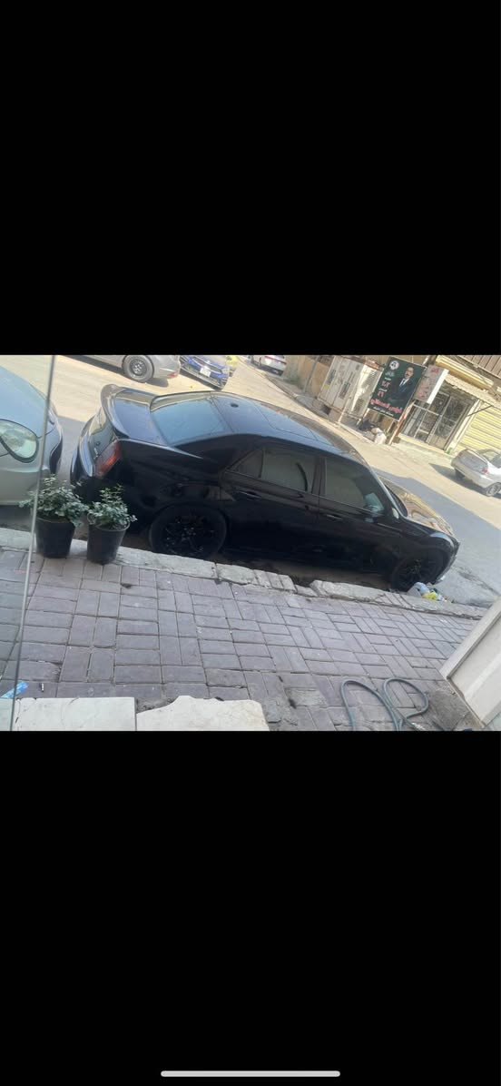 فول بنورما.  كير ماوس كشن كهرباء.بصمه تشتغل عن 2015 بعد  تحكم فول. سياره بسمي رقم بغداد بسمي رقم الجديد.  حادث حلو شاصي سليم لغد سليم  مجود بصور. وسونار هم مع صور. السعر ١٨٠ بيها مجال كلش بصيط .     تفاصيل بل سونار بيها قطلع بار مفتوحه موضحه بل سونار *********** بغداد, العراق
