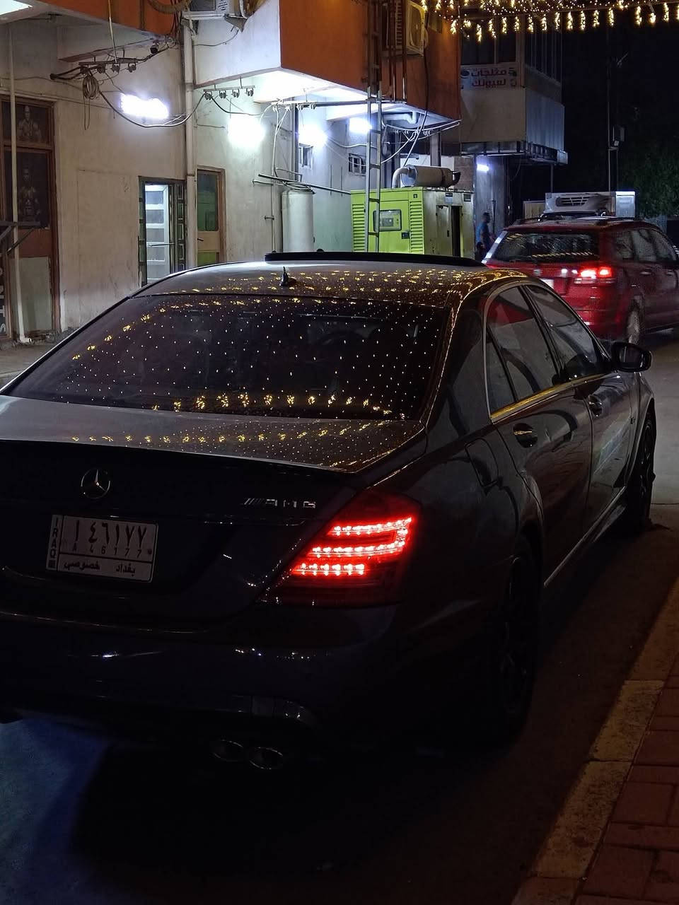 السلام عليكم ( المحروسه للبيع او مراوس حسب القناعه )
مرسيدس s350
 الموديل 2007  محدثه 2013   S63 ويل سبايدر دوست البانزين تحديث اصل
نضام تعليق هوائي جكات
سلايت روف _ كشنات خزن ميموري
جميع الأبواب شفط مع الصندوك
كامره خلفيه + برده كهرباء التحكم بيها من جميع الكشنات
سعة المحرك 3500
السياره لارج
باب طويل
الضرر صبغ شبر باجاملغ الايمن الأمامي
السعر (١٨٥) وبيه مجال 
الرقم للتواصل والاستفسار ( *********** ) موجود بي (خط +  واتساب)

