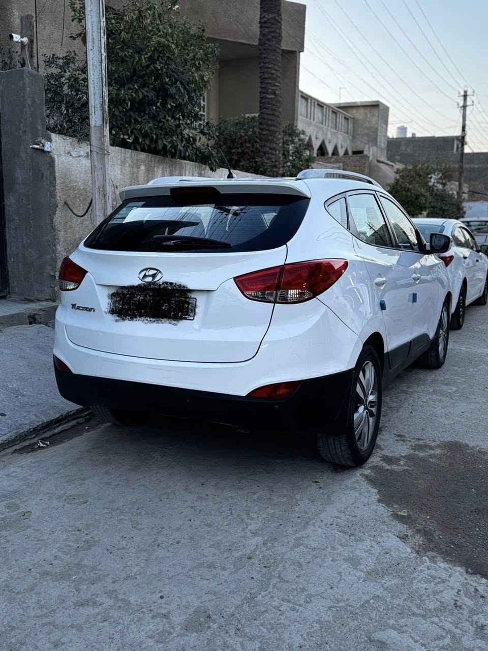 ‏سلام عليكم توسان 2015 خليجي محرك 2000 دوش رقم بغداد باسمي سياره بيه قطعه وحده صبغ ولباقي مكفول السعر ١٤٣ وبيه مجال مكاني بغداد 

***********
