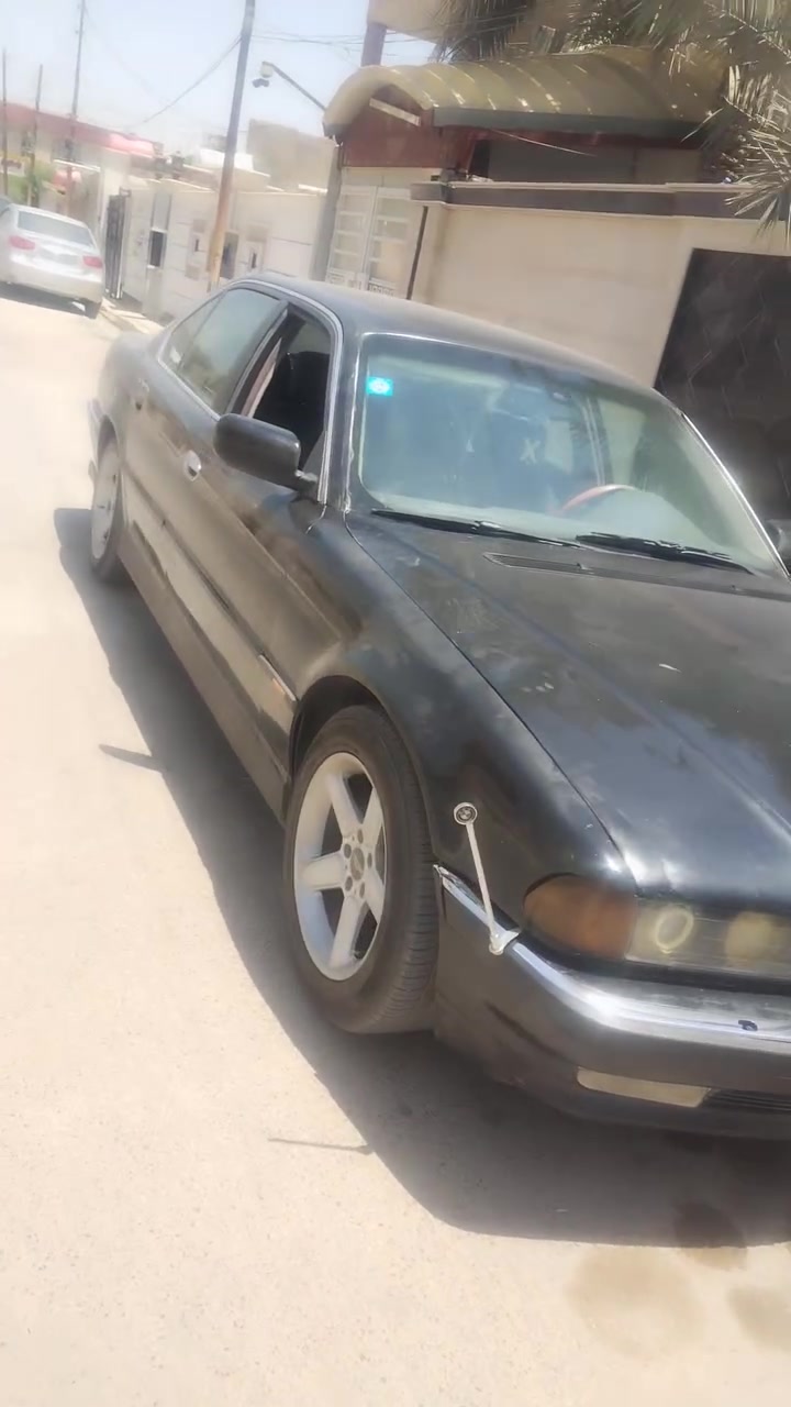 للبيع خفاش  رقم بغداد مكينه 8
السعر ٤٠ قفل
الشراي يتصل *********** ***********
مكاني المحموديه
